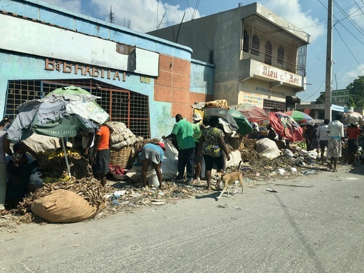 Ameryka Łacińska: modlitwa za Haiti, w kraju dalej chaos, przemoc i kłótnie