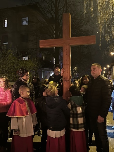 Droga Krzyżowa ulicami osiedla Krzyki we Wrocławiu