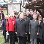 Tęgoborze. Pomnik dla mieszkańców Zawadki