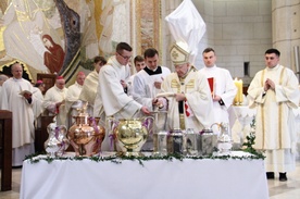 Mszą Krzyżma Świętego rozpoczął się w archidiecezji krakowskiej Kongres Eucharystyczny