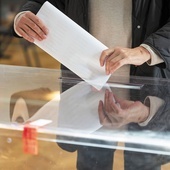 Wyborcy koalicji rządzącej oczekują szybszej realizacji obietnic wyborczych