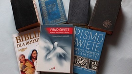 Biblia Biblii nierówna? Rozmowa o przekładach Pisma Świętego