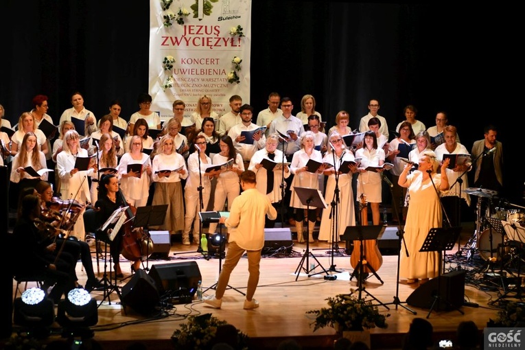 Koncert uwielbienia "Jezus zwyciężył"