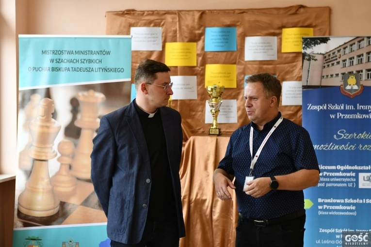 Mistrzostwa ministrantów w szachach szybkich o puchar biskupa