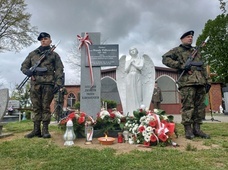 W Niegosławicach odsłonięto Pomnik Życia