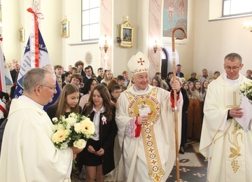 W Dulczy Wielkiej dzieci rodzą się ze skrzydłami, a nauczyciele pomagają im je rozwijać