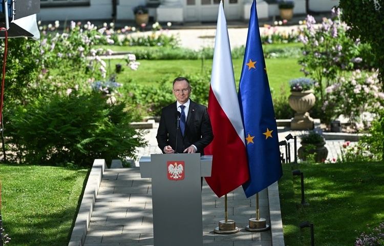 Prezydent RP: obecność w UE ma dla nas znaczenie dziejowe 