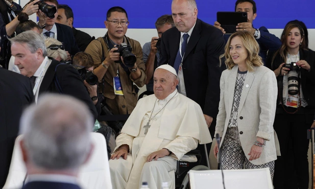 Papież apeluje do przywódców światowych o dobre wykorzystanie sztucznej inteligencji