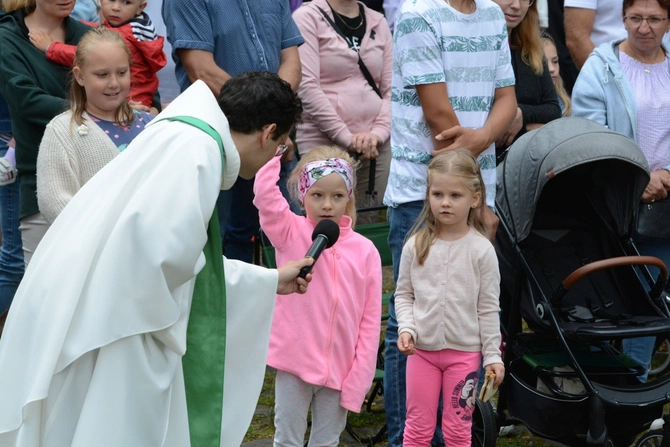 Pielgrzymka Dzieci do Babci Anny