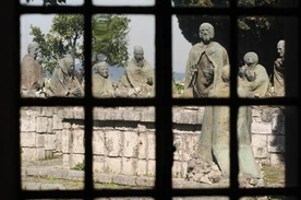 Dominikanin Paweł M. wydalony ze stanu duchownego i z zakonu