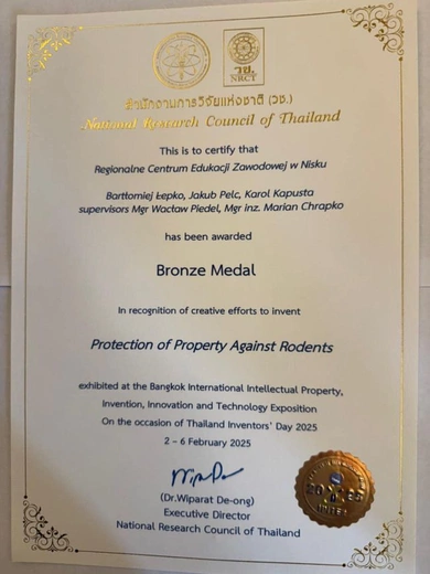 Skutecznie chroni przed gryzoniami