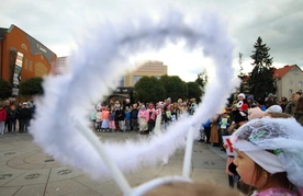 Bale Wszystkich Świętych, korowody, czuwania modlitewne