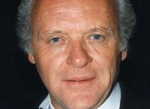 NYT: Anthony Hopkins o rzuceniu nałogu i zwróceniu się do Boga