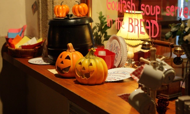 Ks. Zieliński o zabawach halloweenowych