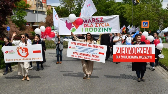 Wielkie świadectwo życia na ulicach Żar