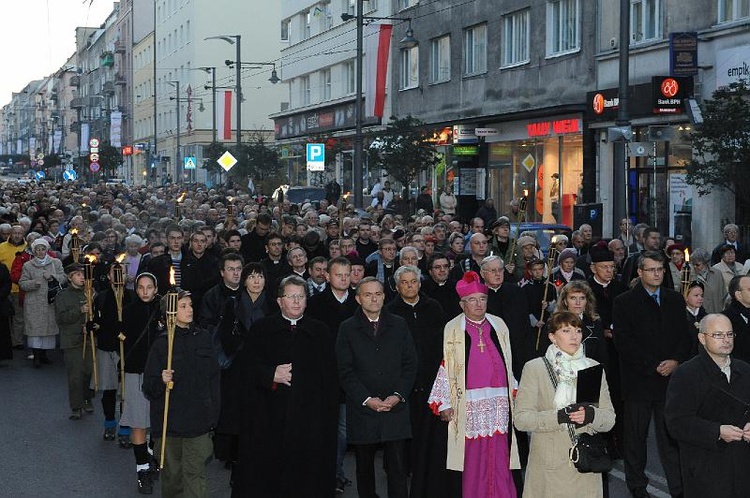 X Dzień Papieski w Gdyni; fot. M. Grabarz i J. Hlades