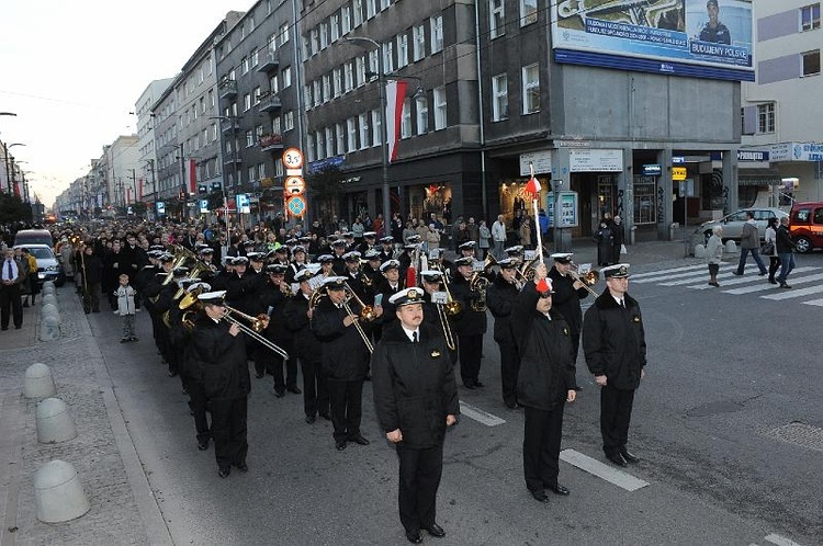 X Dzień Papieski w Gdyni; fot. M. Grabarz i J. Hlades