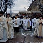 Msza św. z procesją rezurekcyjną fot. Karolina Hermann