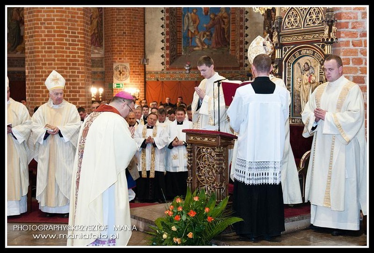  Święcenia biskupie Księdza Biskupa Wiesława Śmigla - Pelplin - foto Krzysztof Mania