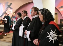 Kawalerowie maltańscy.