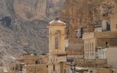 Maalula - widok na klasztor św. Barbary.