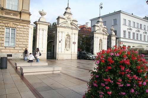 Kontrowersyjne odwołanie konferencji na UW