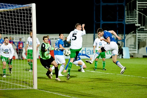 Superpuchar - Wisła Kraków - Lech Poznań 1:1, karne 3:4