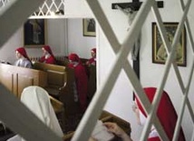 Księża specjalnej troski