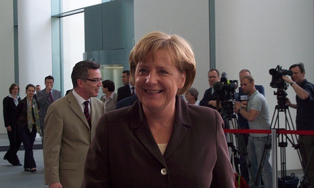 Merkel o dążeniu do pamięci o prawdzie