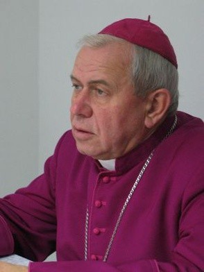 Bp Stanisław Napierała 