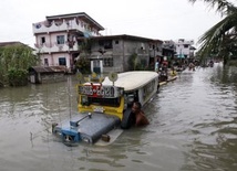 Filipiny: Prezydent ogłasza klęskę żywiołową