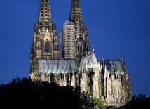 Abp Ravasi: Katedry w Europie są puste