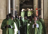 Synod o poligamii i konfliktach plemiennych