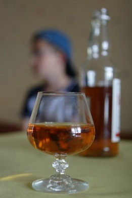  5 tys. litrów alkoholu skonfiskowano dzieciom