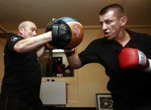 Tomasz Adamek (P) z trenerem Andrzejem Gmitrukiem (L)