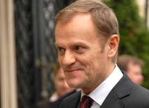 Premier Tusk przybył do Smoleńska