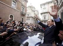 Berlusconi: Krzyże zostaną w klasach
