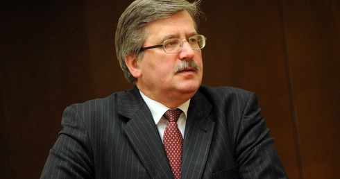 Komorowski: KRRiT zostaje