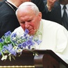 Papieskie stypendia do wzięcia 