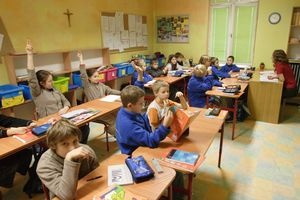 Rząd prześwietla uczniów