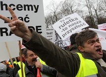 Protest przeciwko zmianom dot. hazardu