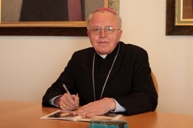 Abp Nowak delegatem ds. egzorcystów