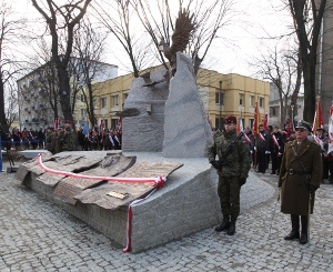 W Łodzi Pomnik Ofiar Komunizmu 