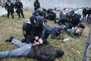 Demonstranci zatrzymani przez policję