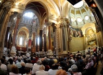 Kościół na świecie 2009