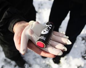 Dziesiątki z obrażeniami z powodu petard