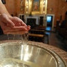 15 proc. chrztów powyżej 7 roku życia