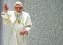 Papież pozdrowił chorych i ich opiekunów