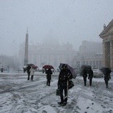 Śnieżyca sparaliżowała Rzym