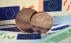 Euro dla Polski oddala się